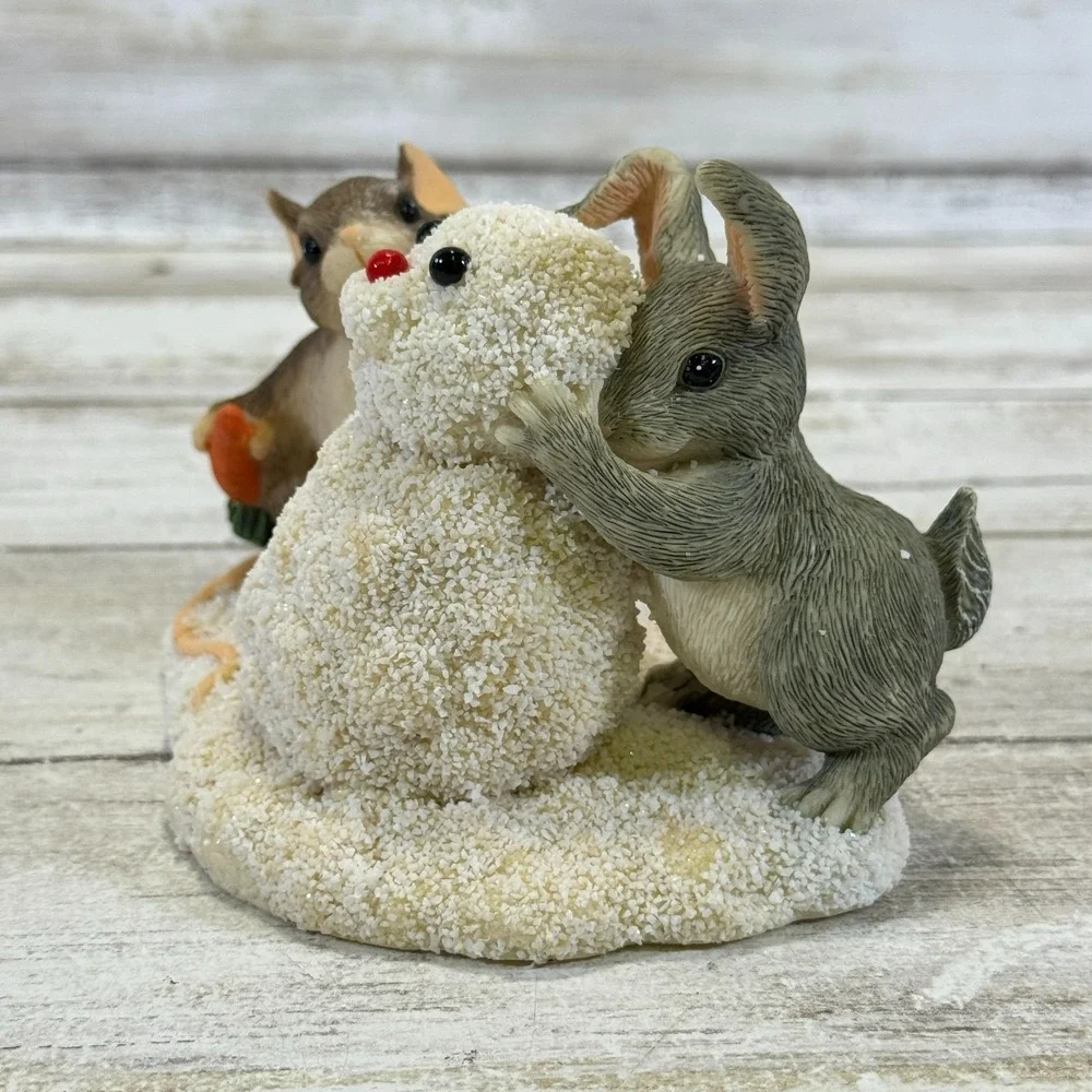 Charming Tails Figurine ~ Building a Snowbunny ~ 87/692 Fitz and Floyd